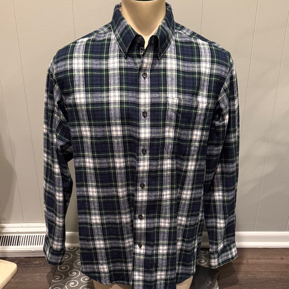 E L.L. Bean Men's Medium Traditional Fit Plaid Button Down Shirt - Blue Green